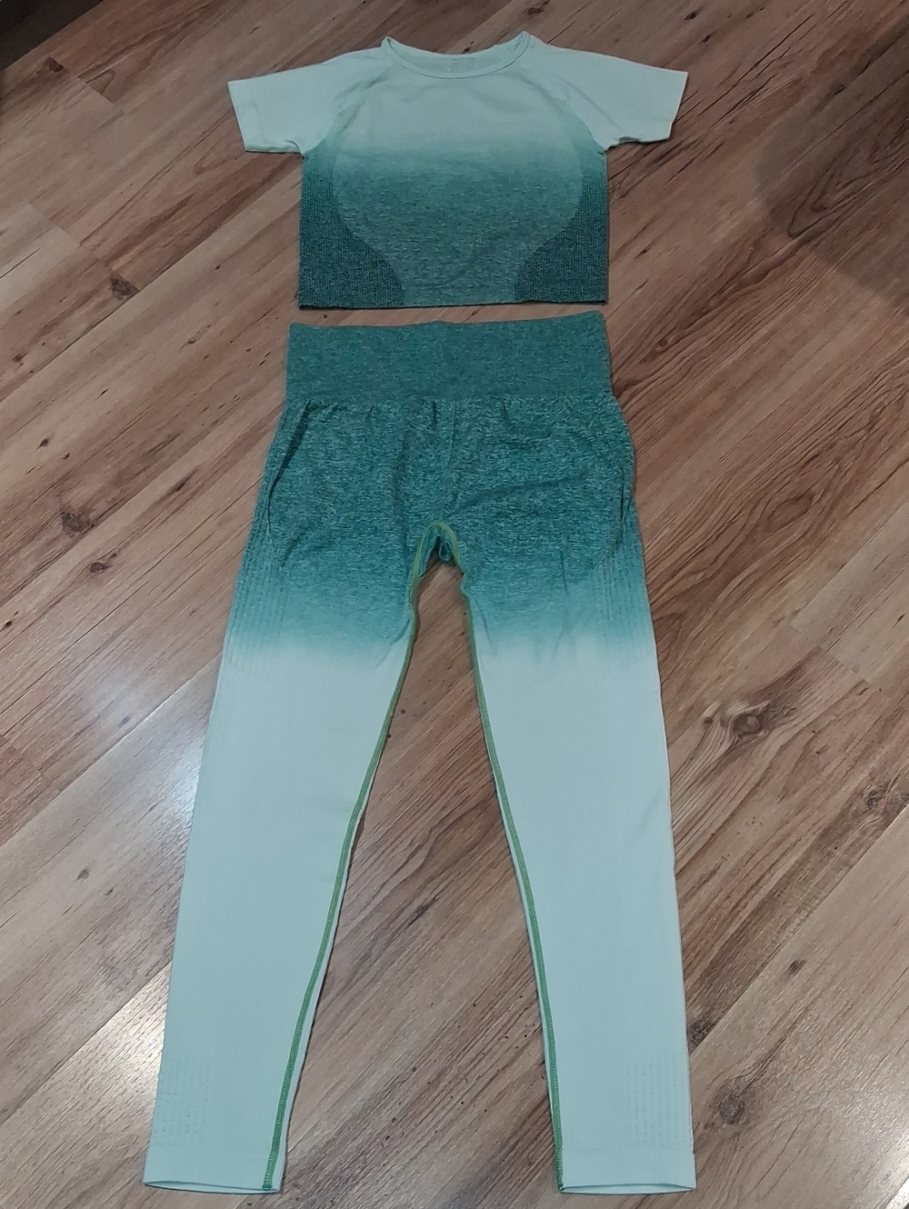 Women's Teal Blue Ombre Workout Set